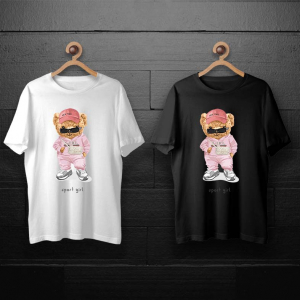 طرح لایه باز خرس تدی با کلاه کپ و هودی صورتی برای چاپ روی انواع تیشرت